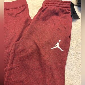 * NWT Jordan Dri-Fit Boys L (12-13 years) Joggers gym red heather